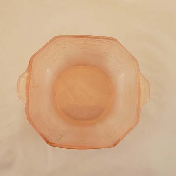 Vintage Pink Depression Glass 6" Bowl in Princess - Picture 4 of 5